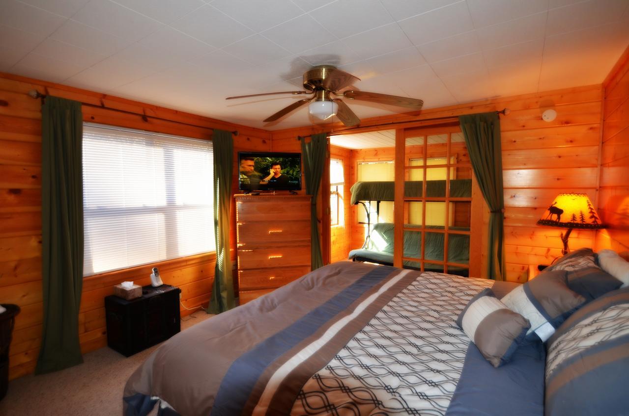 Little Creek Cabin Villa Chalet Village Exterior foto